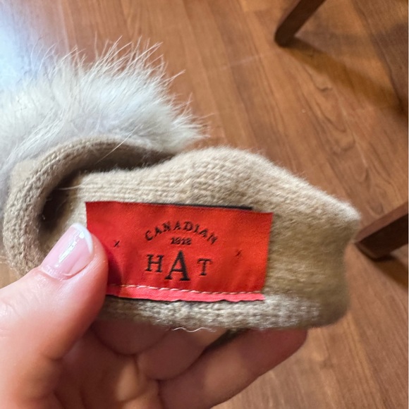 Canadian Hat 1918 100% wool hat with pompom - Picture 3 of 4